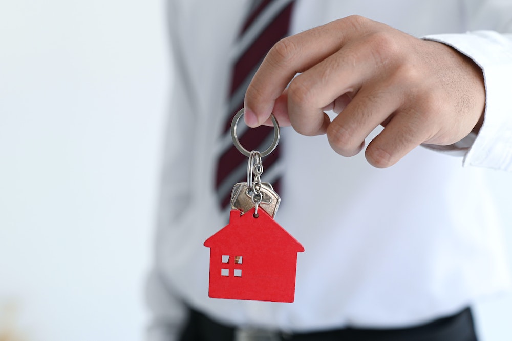 Création d’une Agence Immobilière : Un Guide Complet pour les Entrepreneurs Visionnaires