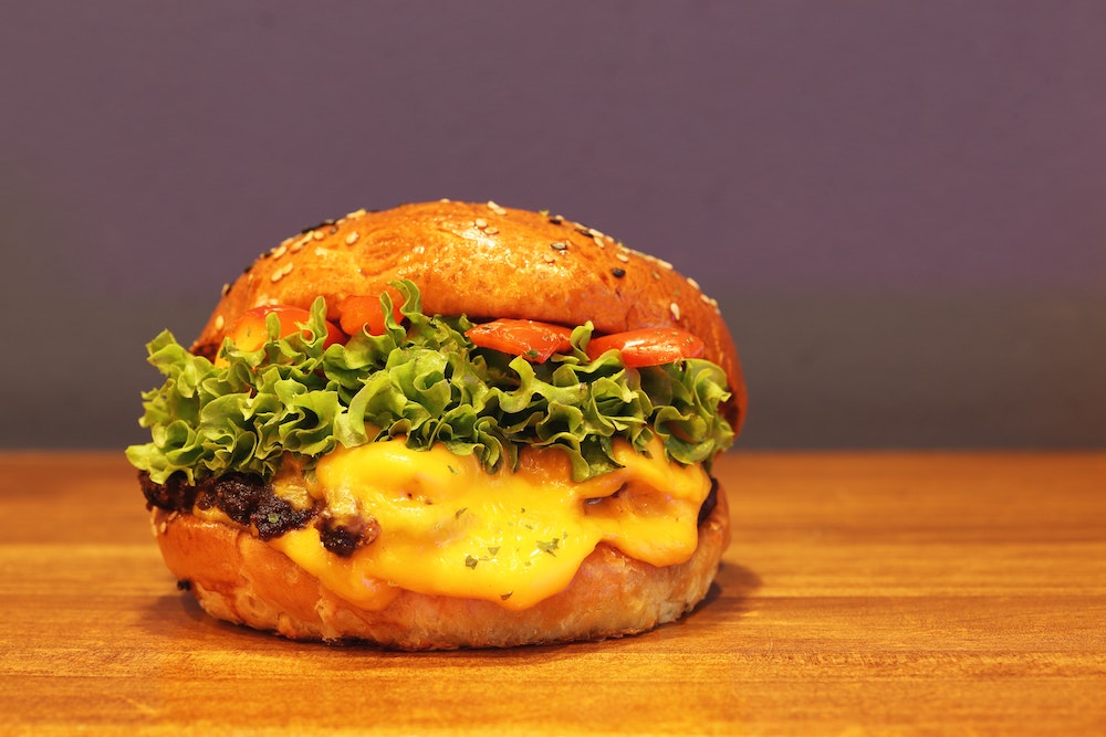 Lancer sa franchise de Burger : Comment transformer une passion en un succès entrepreneurial ?