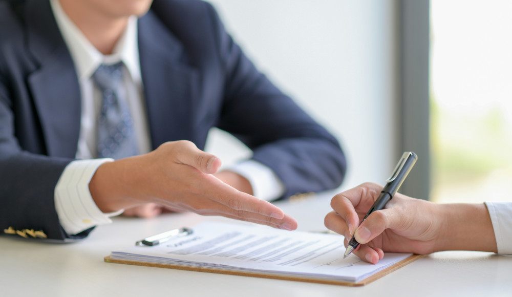 Rompre un contrat CDD saisonnier : les enjeux et les règles à connaître